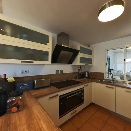 Dom wakacyjny La Favorita, By Comfortable Luxury Corralejo